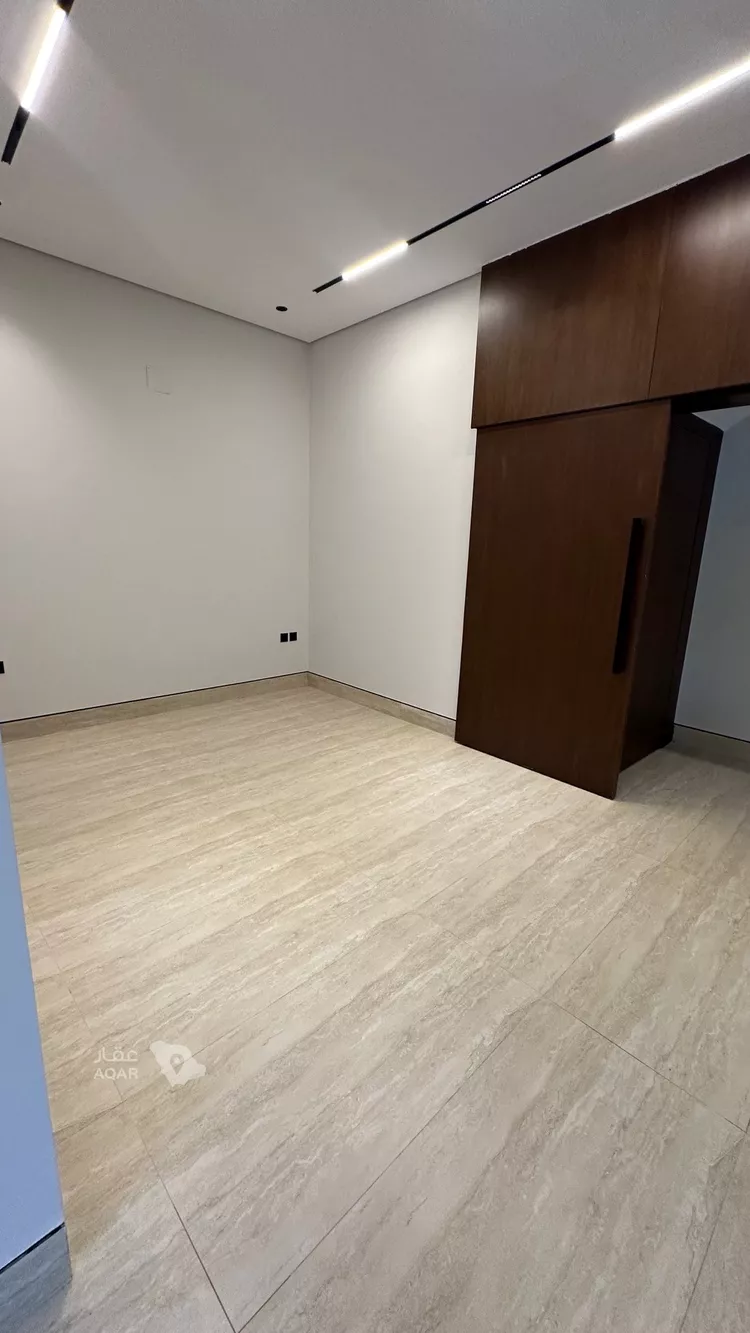 فيلا للبيع في شارع عبدالملك الهاشمي, حي المهدية, مدينة الرياض, منطقة الرياض 7