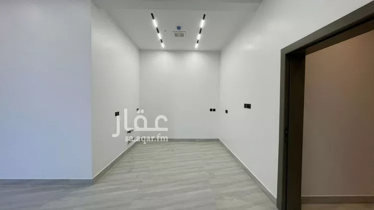 عمارة للبيع في شارع الفروسية, حي المهدية, مدينة الرياض, منطقة الرياض صورة 2