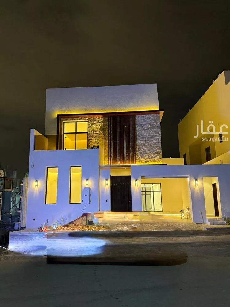 Villa for Sale in Riyadh Al Mahdiyah 1 صورة