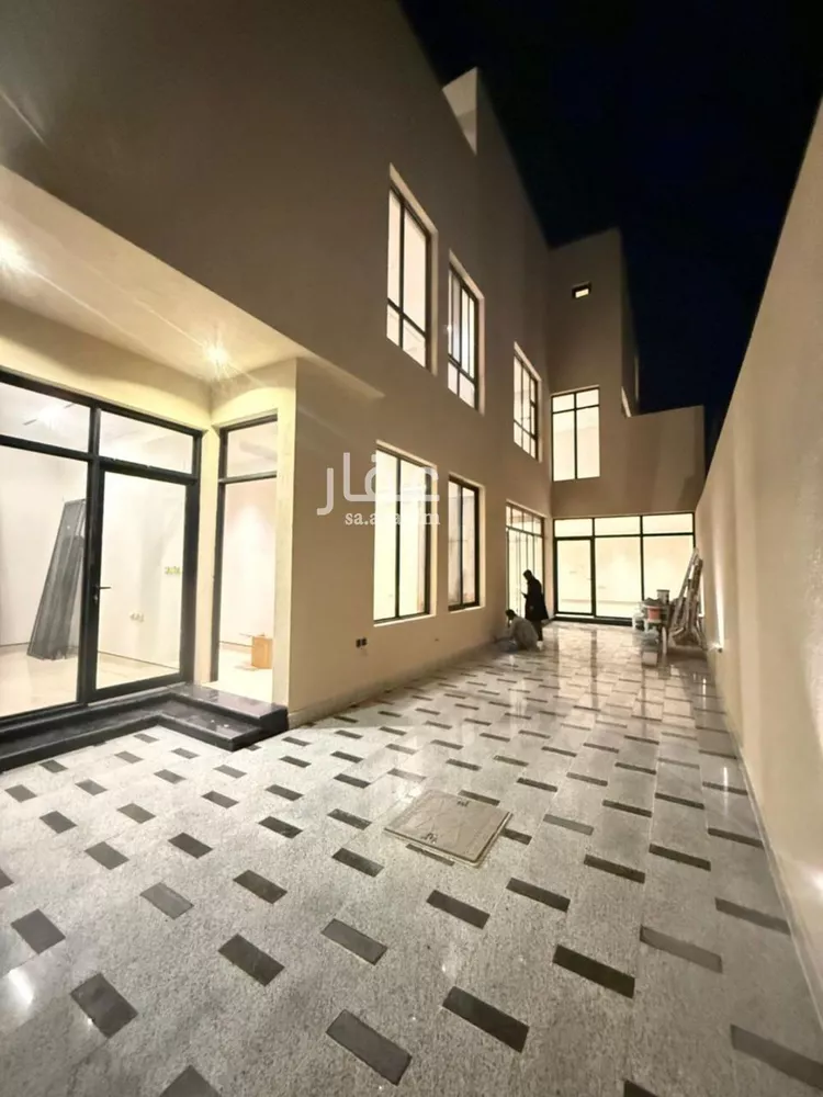 فيلا للبيع في شارع أنور الجندي, حي المهدية, مدينة الرياض, منطقة الرياض صورة 4