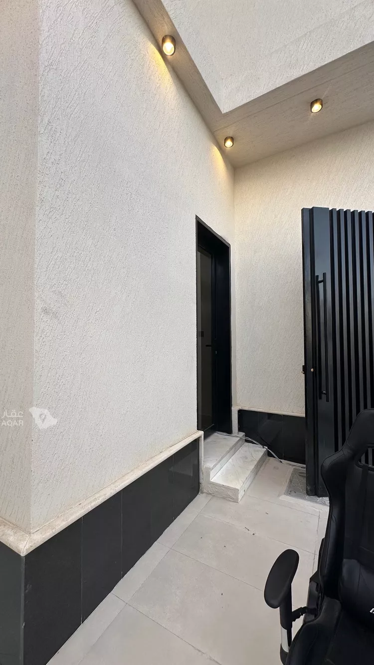 فيلا للبيع في شارع السيل, حي المهدية, مدينة الرياض, منطقة الرياض صورة 4