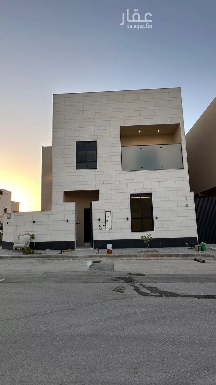 فيلا للبيع في شارع أحمد بن قطرب, حي المهدية, مدينة الرياض, منطقة الرياض