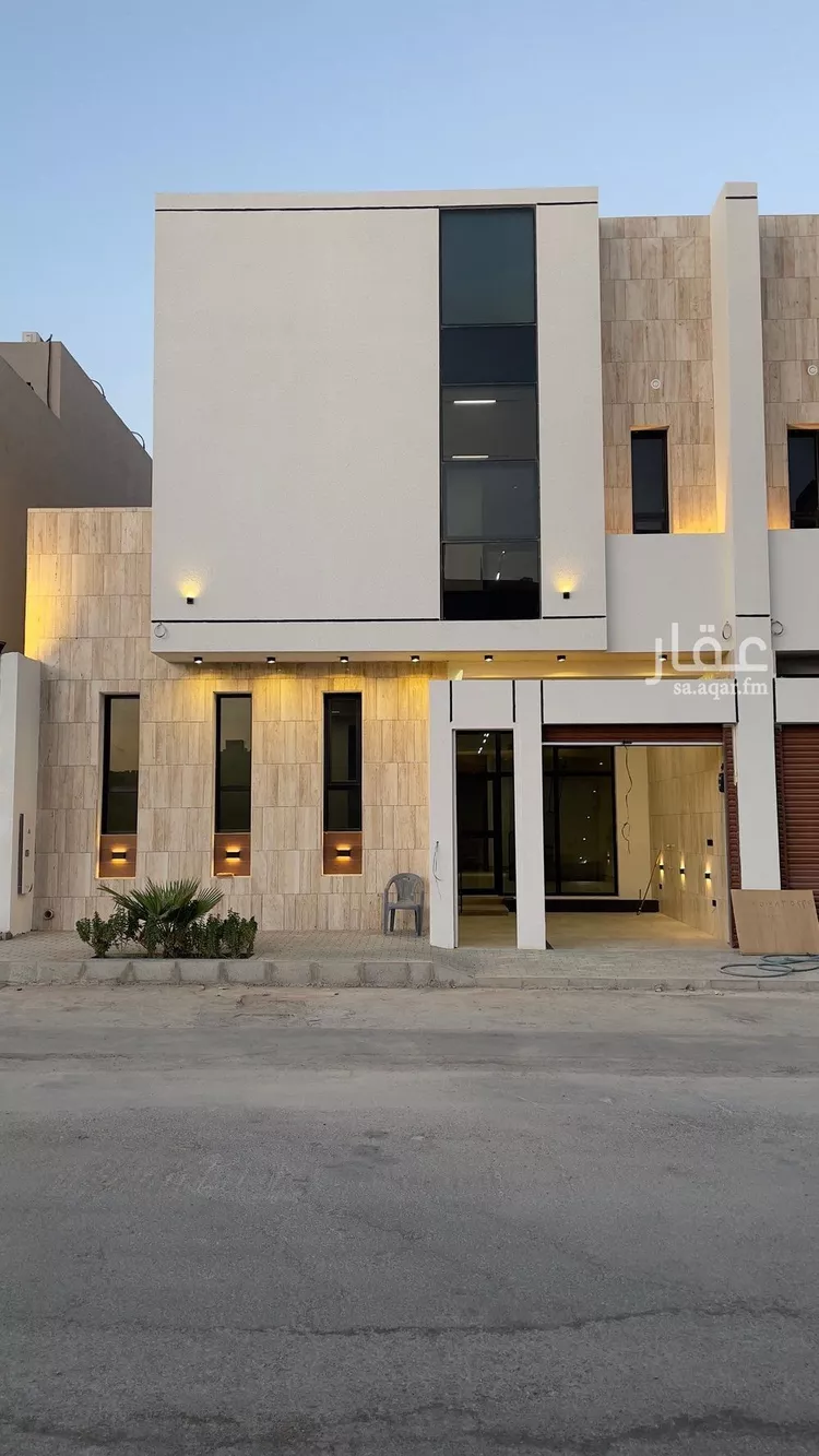 فيلا للبيع في شارع السيل, حي المهدية, مدينة الرياض, منطقة الرياض
