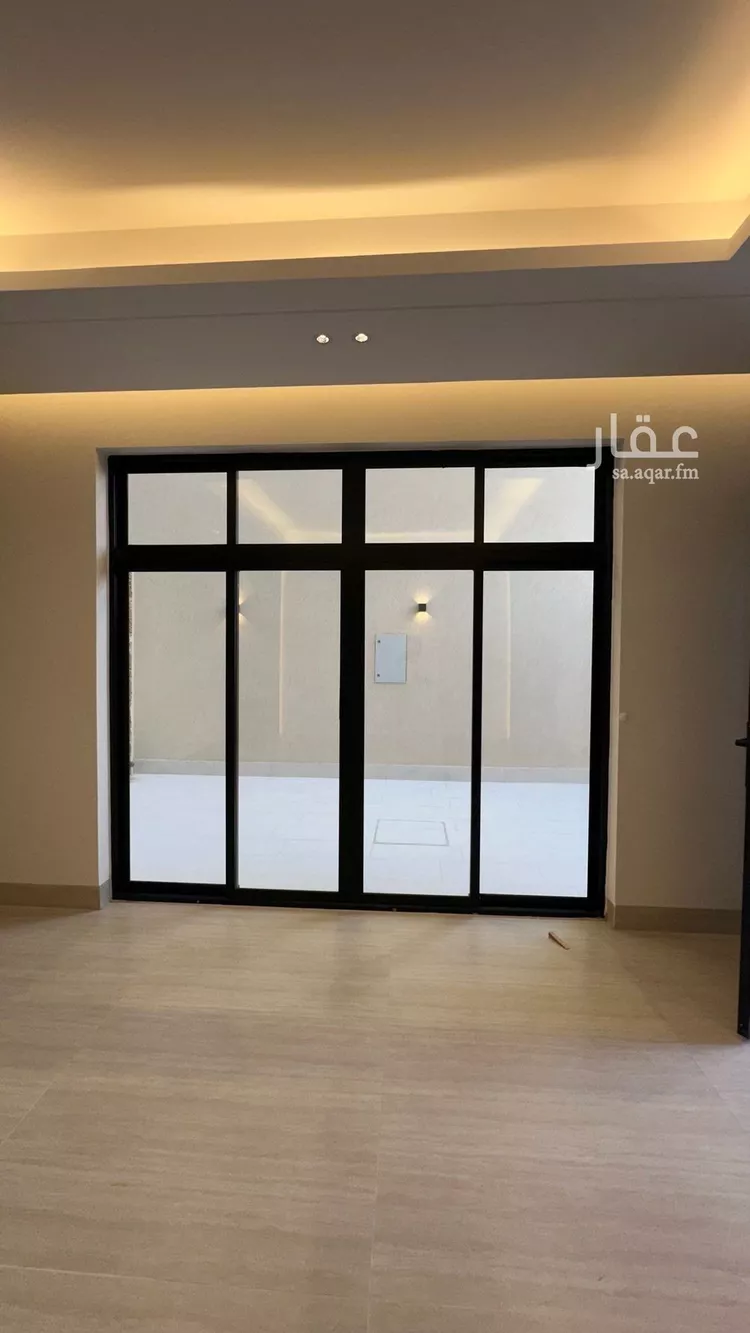 فيلا للبيع في شارع احمد الكازرونى, حي المهدية, مدينة الرياض, منطقة الرياض صورة 4