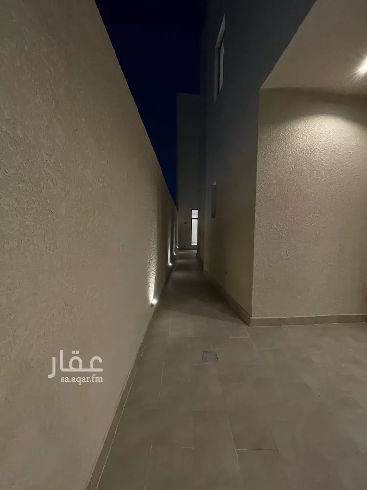 فيلا للبيع في شارع ضوء الصباح, حي المهدية, مدينة الرياض, منطقة الرياض صورة 4