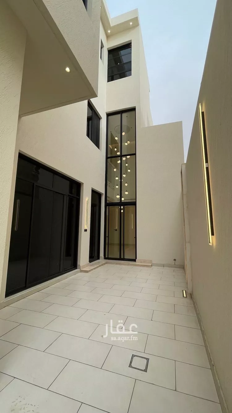 Villa for Sale in Riyadh Al Mahdiyah صورة 4