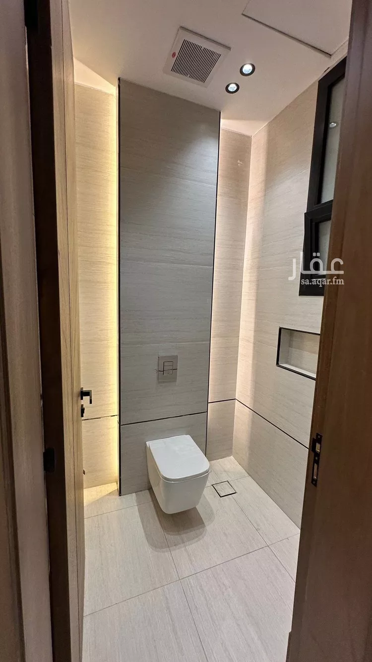 Villa for Sale in Riyadh Al Mahdiyah صورة 4