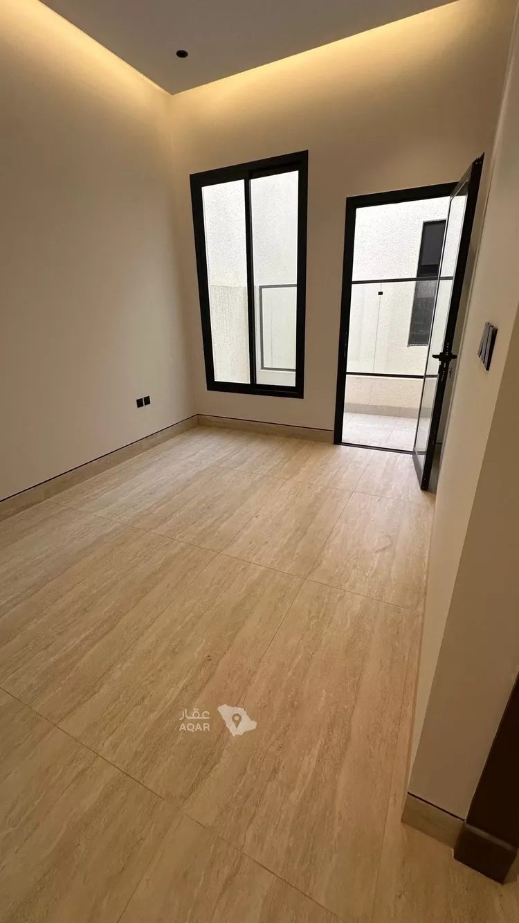 فيلا للبيع في شارع عبدالملك الهاشمي, حي المهدية, مدينة الرياض, منطقة الرياض 15