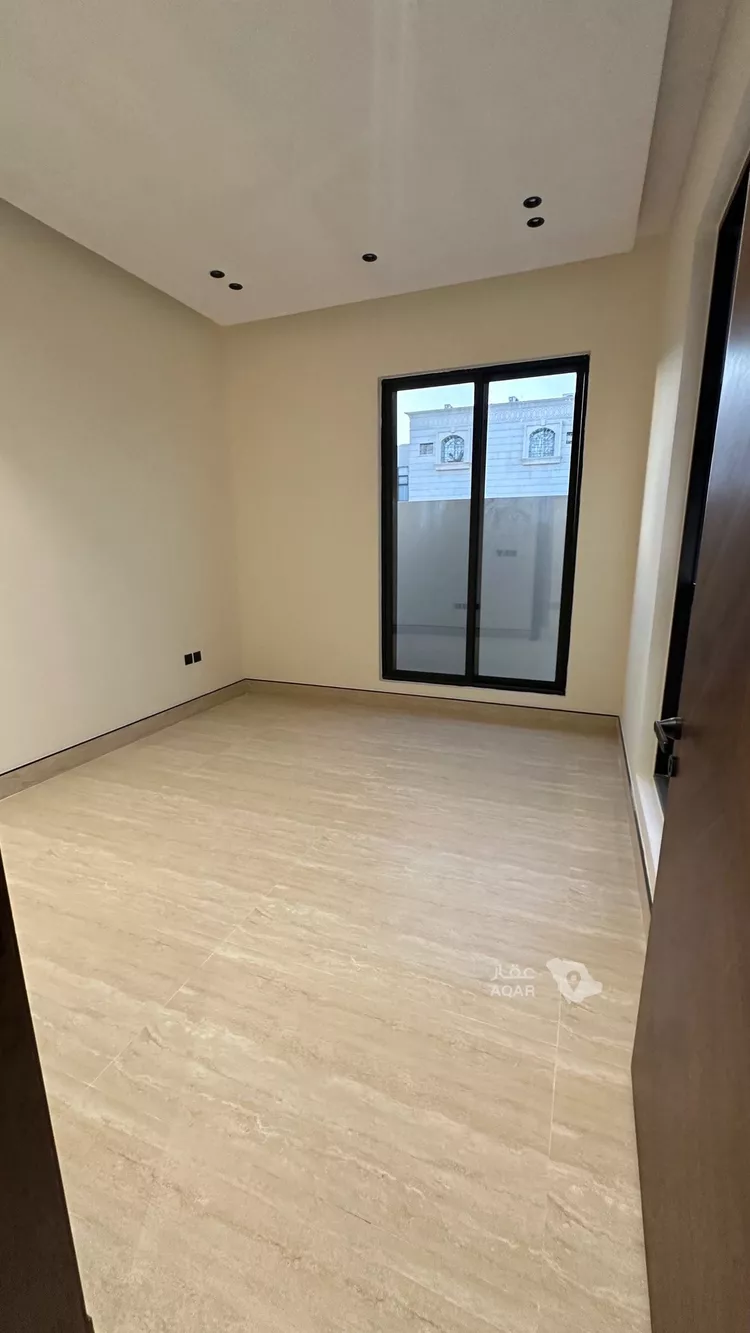 فيلا للبيع في شارع القاض بن العربي, حي المهدية, مدينة الرياض, منطقة الرياض 17