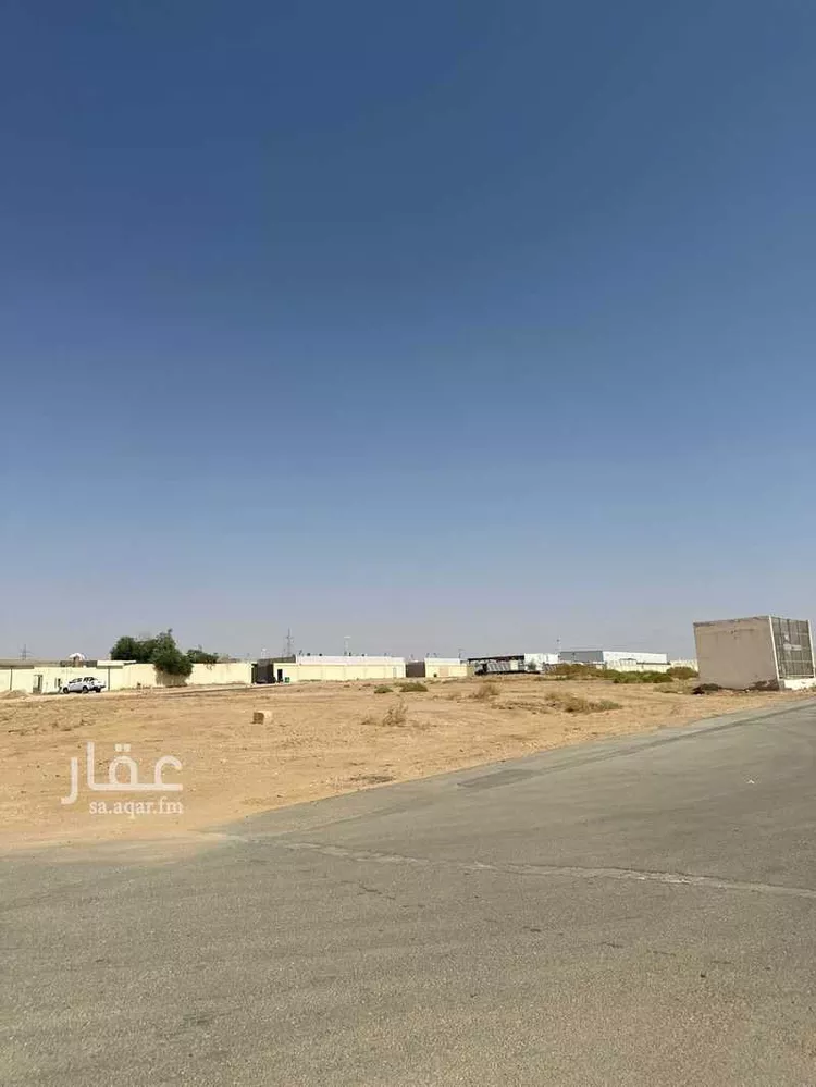 أرض للبيع في شارع شارع عرض 30, حي الشقة, مدينة بريده, منطقة القصيم صورة 4
