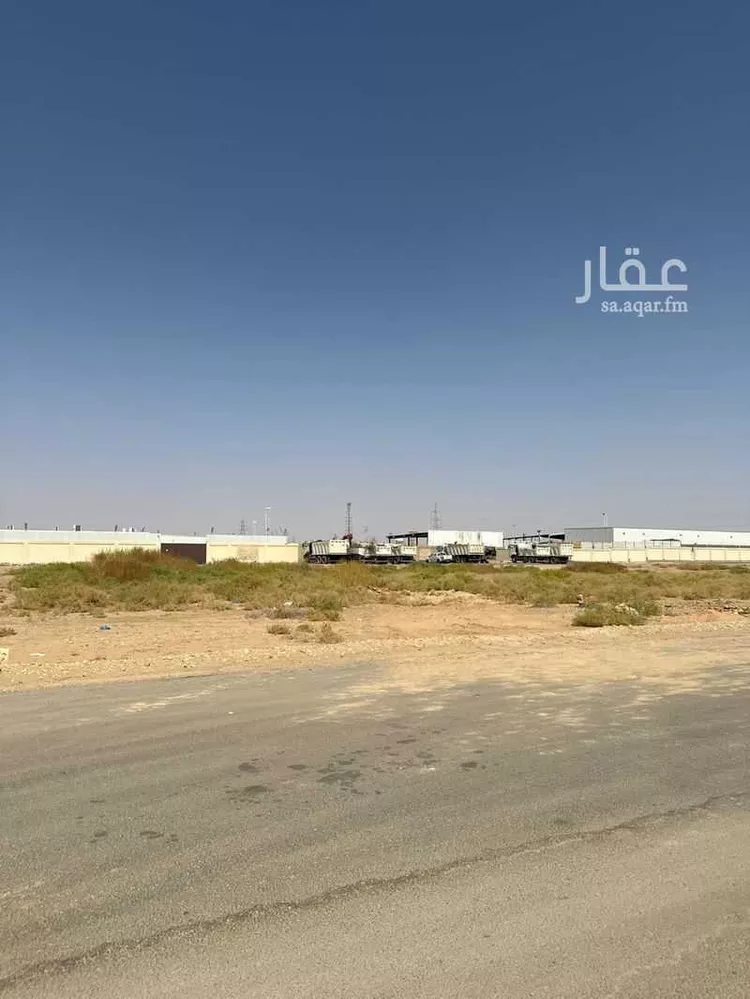 أرض للبيع في شارع شارع عرض 30, حي الشقة, مدينة بريده, منطقة القصيم صورة 3
