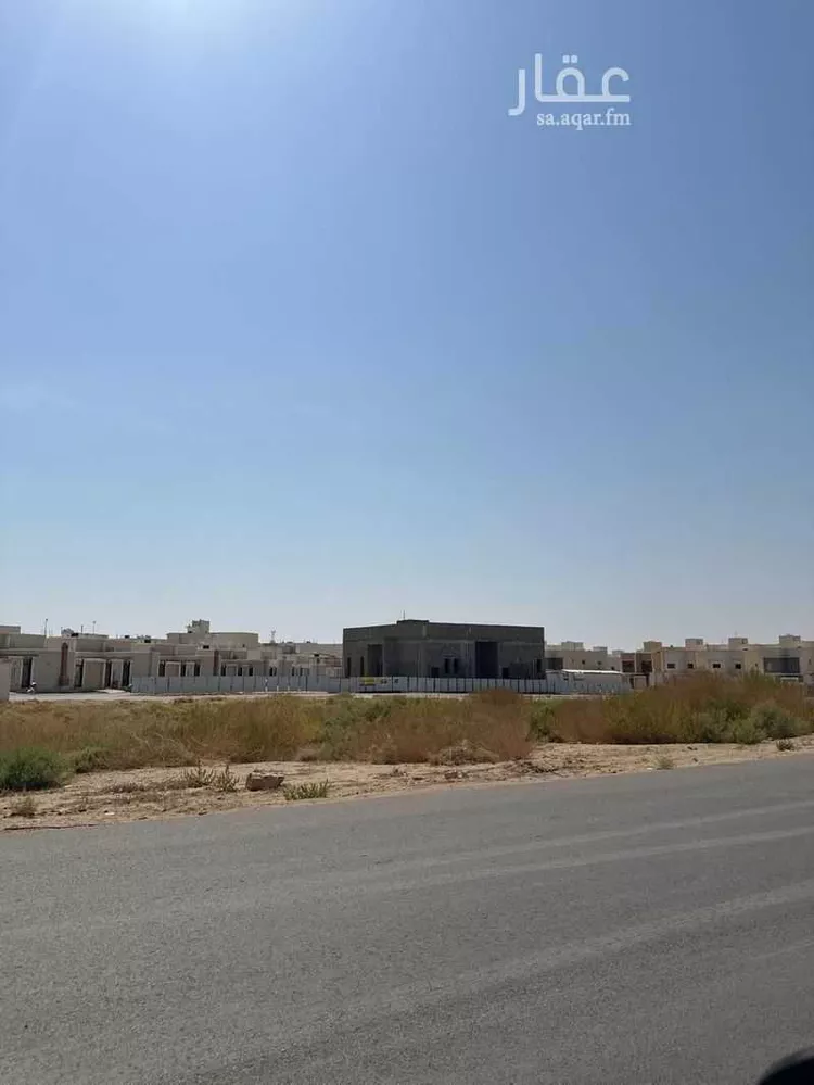 أرض للبيع في شارع شارع عرض 30, حي الشقة, مدينة بريده, منطقة القصيم