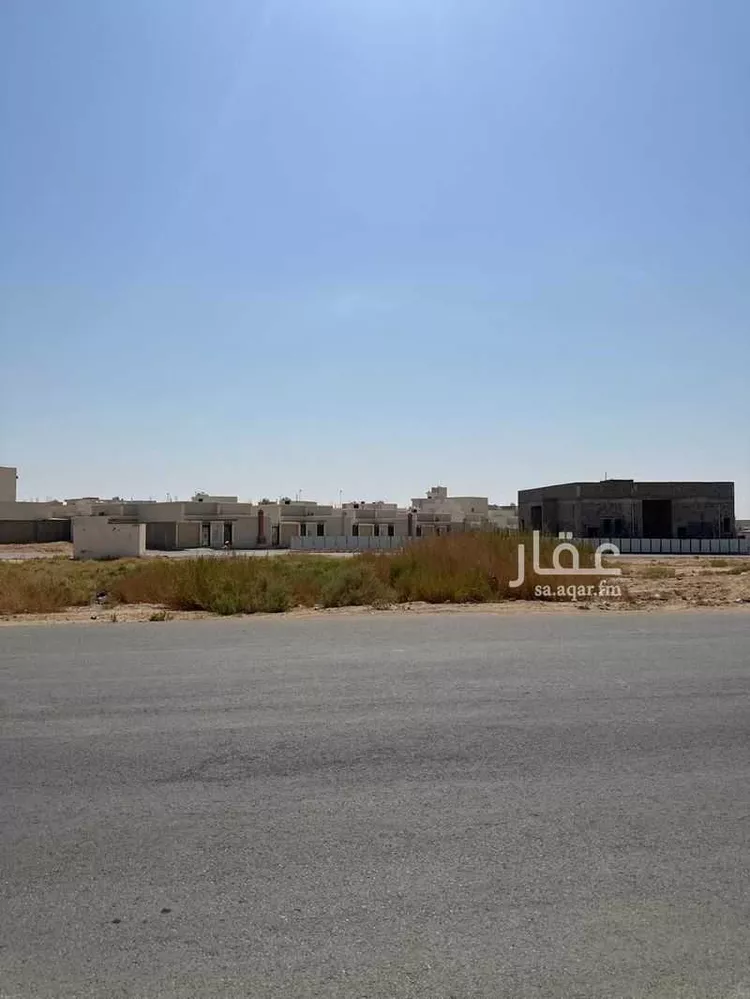 أرض للبيع في شارع شارع عرض 30, حي الشقة, مدينة بريده, منطقة القصيم صورة 2
