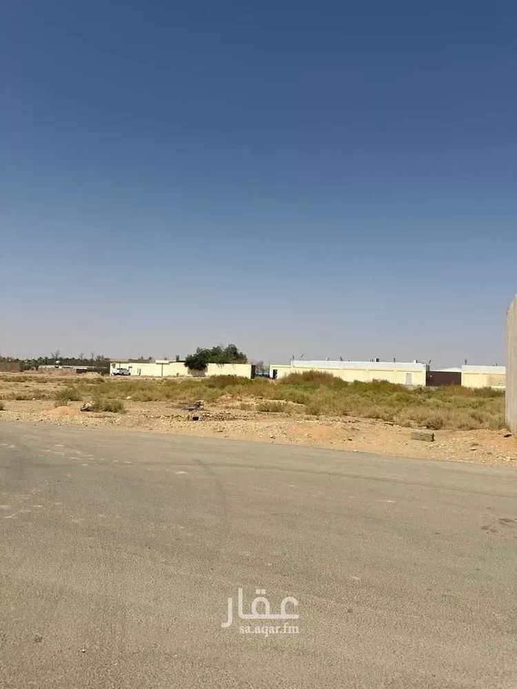 أرض للبيع في شارع شارع عرض 30, حي الشقة, مدينة بريده, منطقة القصيم صورة 4