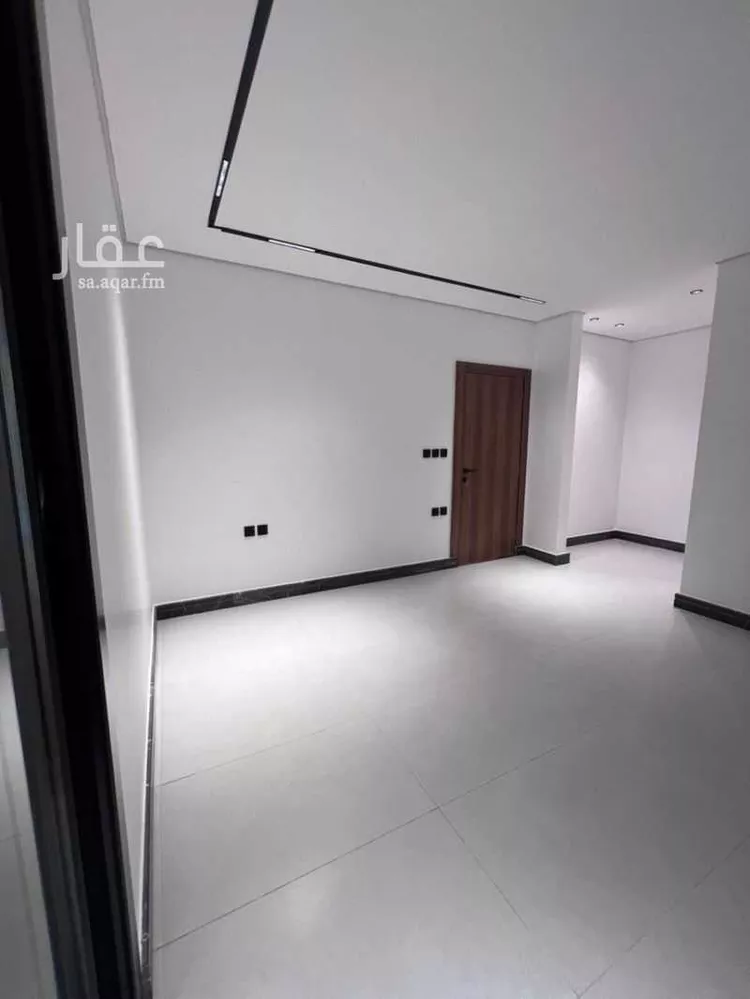 Floor for Rent in Riyadh At Taawon 11