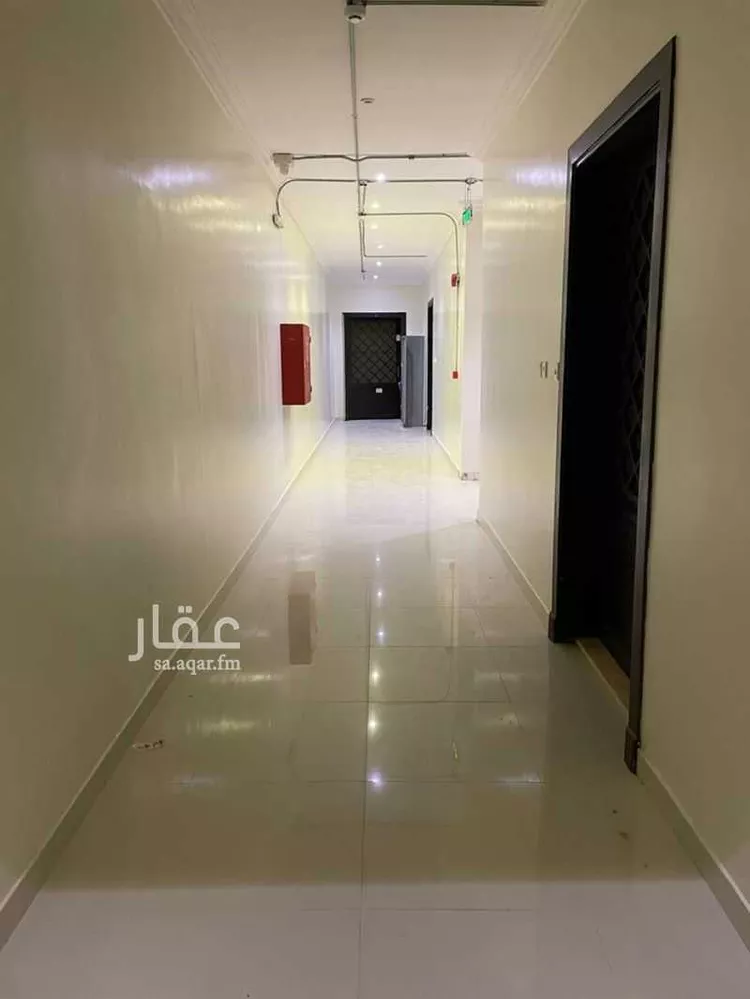 مكتب تجاري للإيجار في شارع نجم الدين الأيوبي, حي العوالي, مدينة الرياض, منطقة الرياض صورة 3