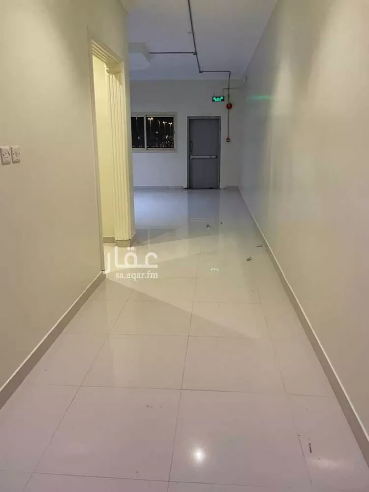 مكتب تجاري للإيجار في شارع نجم الدين الأيوبي, حي العوالي, مدينة الرياض, منطقة الرياض صورة 4