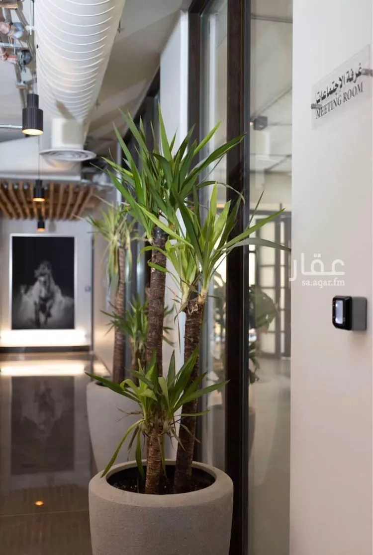 Commercial Office for Rent in Riyadh Al Ezdihar صورة 4