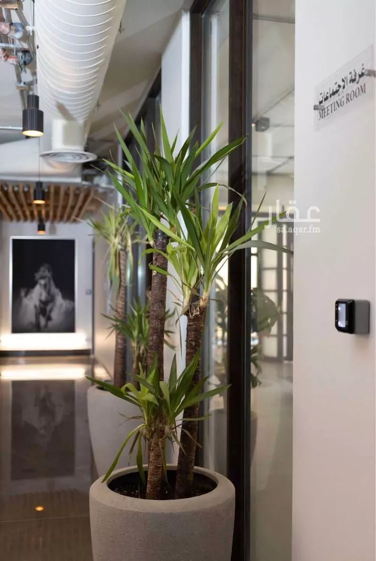 Commercial Office for Rent in Riyadh Al Ezdihar صورة 4