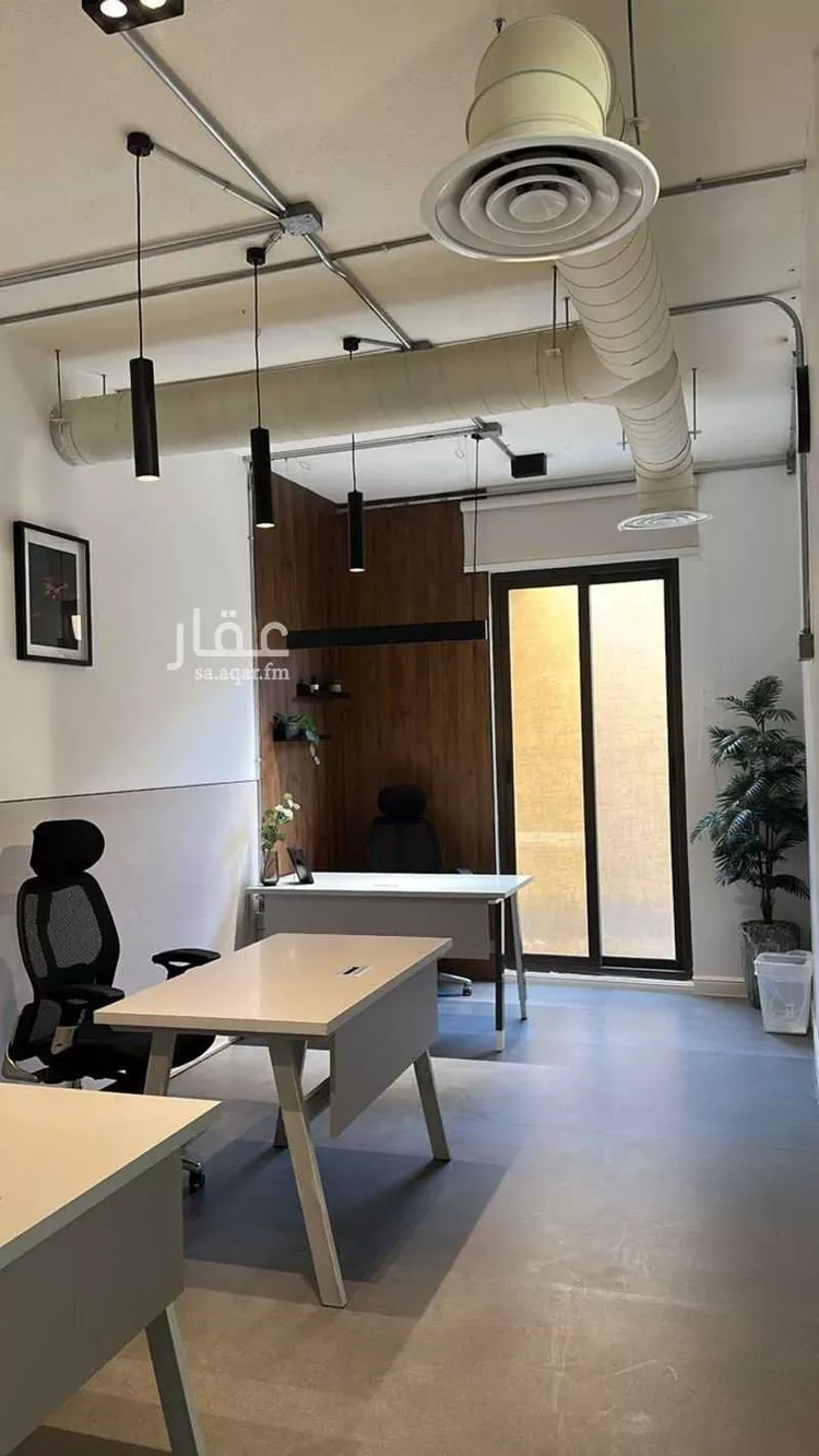 مكتب تجاري للإيجار في شارع ابي اسحاق المعري, حي الإزدهار, مدينة الرياض, منطقة الرياض صورة 3