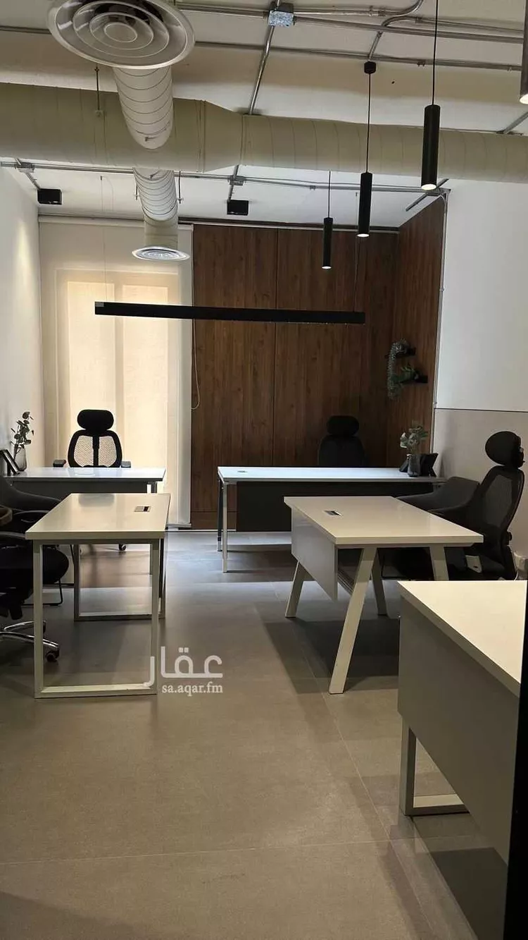 مكتب تجاري للإيجار في شارع ابي اسحاق المعري, حي الإزدهار, مدينة الرياض, منطقة الرياض صورة 4