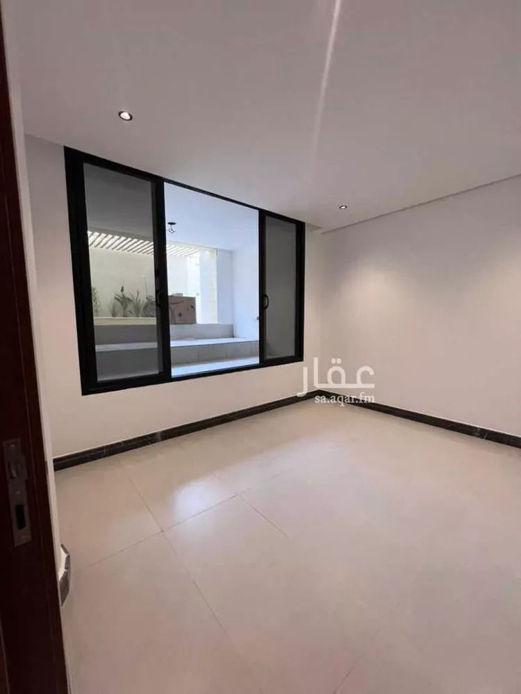 Floor for Rent in Riyadh At Taawon 19