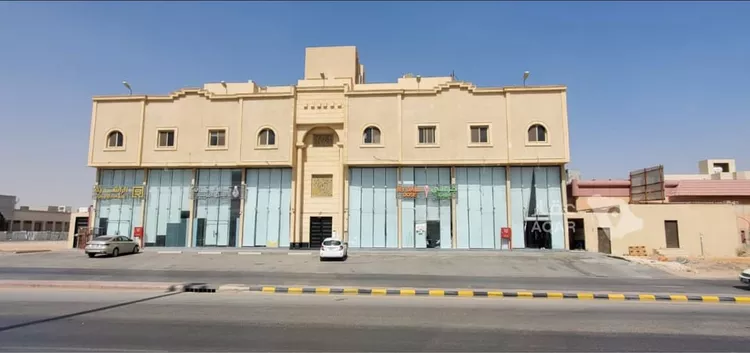 محل للإيجار في شارع نجم الدين الأيوبي, حي العوالي, مدينة الرياض, منطقة الرياض