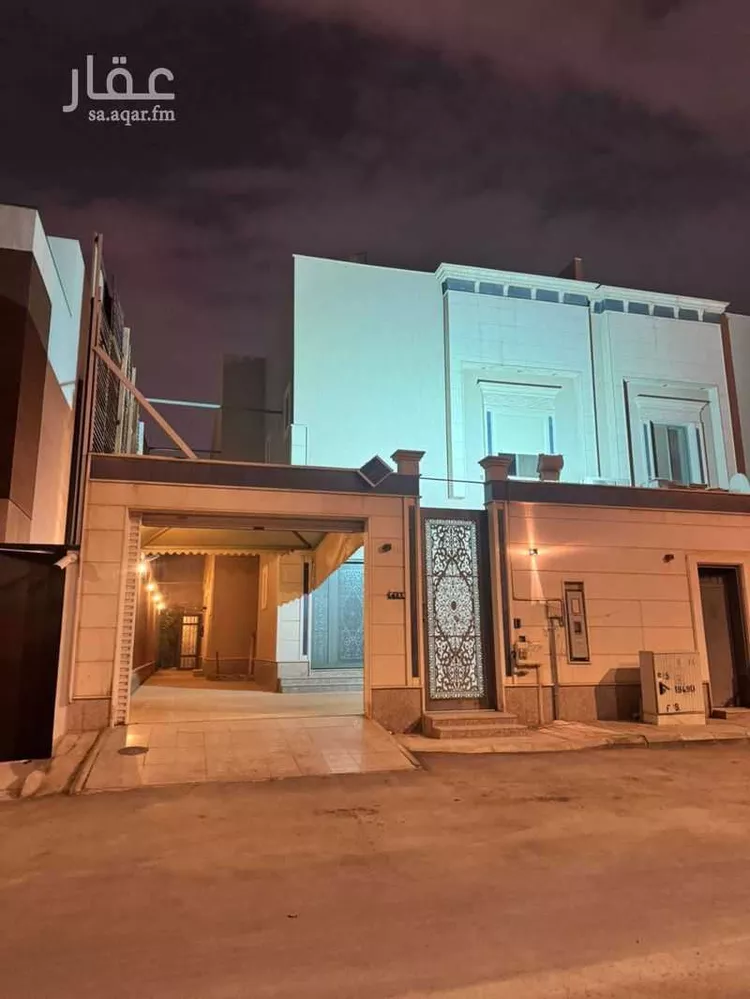 فيلا للإيجار في شارع القطبيات, حي الندى, مدينة الرياض, منطقة الرياض