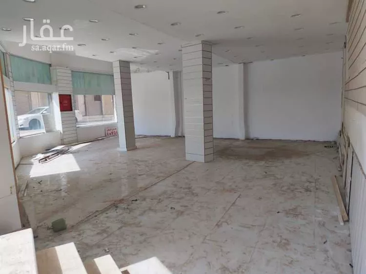 محل للبيع في شارع خليفة بن ابي بكر, حي الشهداء, مدينة الرس, منطقة القصيم صورة 2