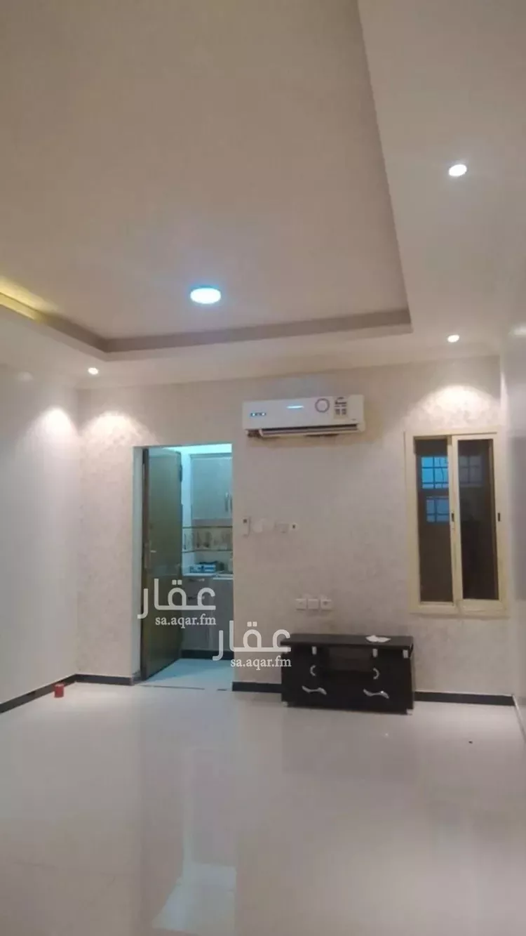 عمارة للبيع في شارع جلجول, حي العود, مدينة الرياض, منطقة الرياض صورة 3