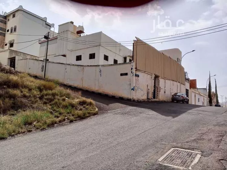 فيلا للإيجار في شارع شارع مسقط, حي الوردتين, مدينة أبها, منطقة عسير