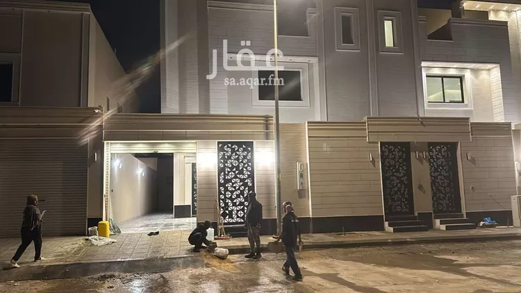 فيلا للإيجار في شارع ابن سيده اللغوي, حي عكاظ, مدينة الرياض, منطقة الرياض