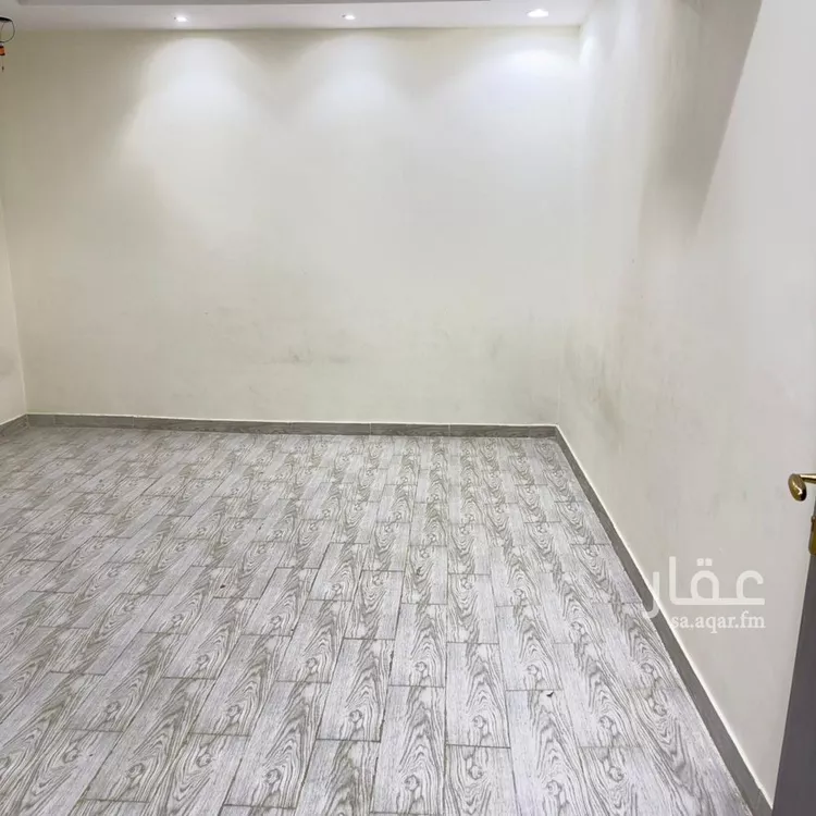 فيلا للإيجار في شارع الناجية, حي عكاظ, مدينة الرياض, منطقة الرياض صورة 4