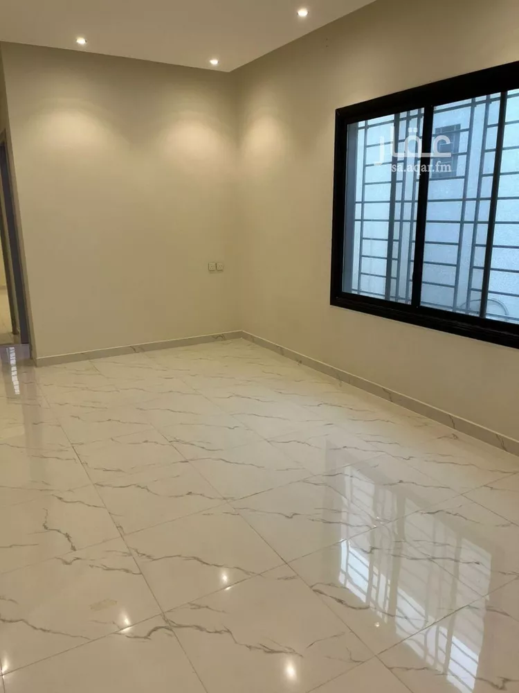 دور للإيجار في شارع إبراهيم رفعت, حي عكاظ, مدينة الرياض, منطقة الرياض صورة 2