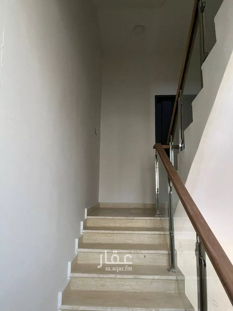 دور للإيجار في شارع إبراهيم رفعت, حي عكاظ, مدينة الرياض, منطقة الرياض صورة 3