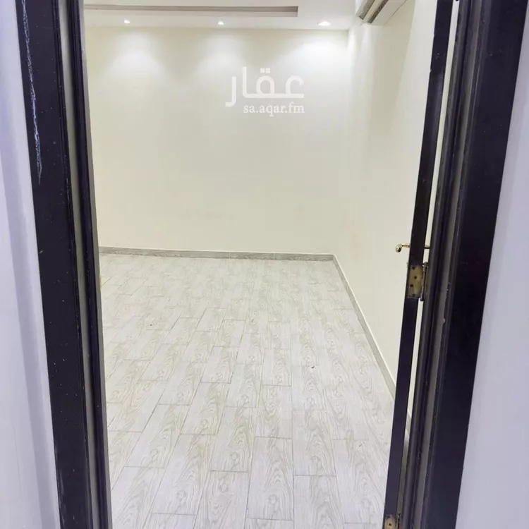 فيلا للإيجار في شارع الناجية, حي عكاظ, مدينة الرياض, منطقة الرياض صورة 3