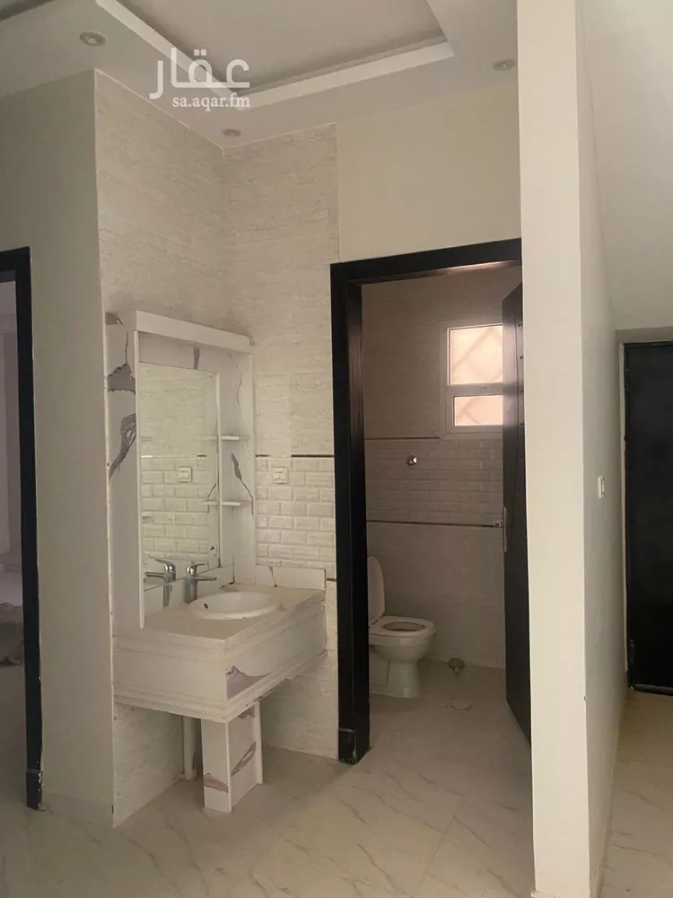 فيلا للإيجار في شارع أبي الحسن بن الجوزي, حي عكاظ, مدينة الرياض, منطقة الرياض صورة 4