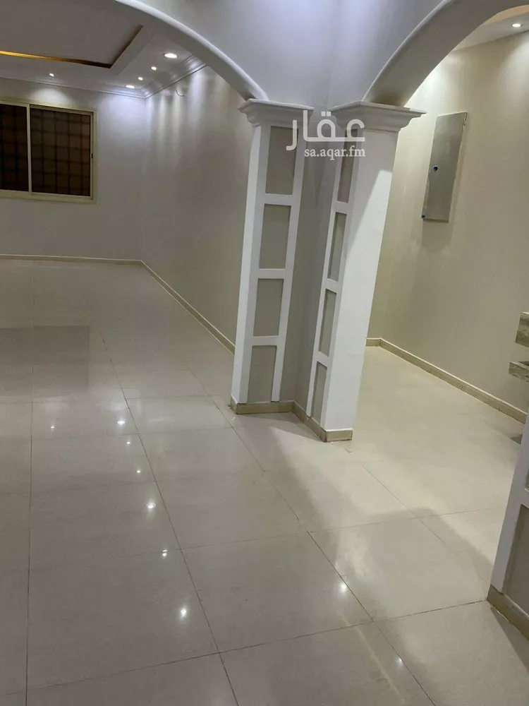 فيلا للإيجار في شارع الجنادرية, حي الرمال, مدينة الرياض, منطقة الرياض صورة 4