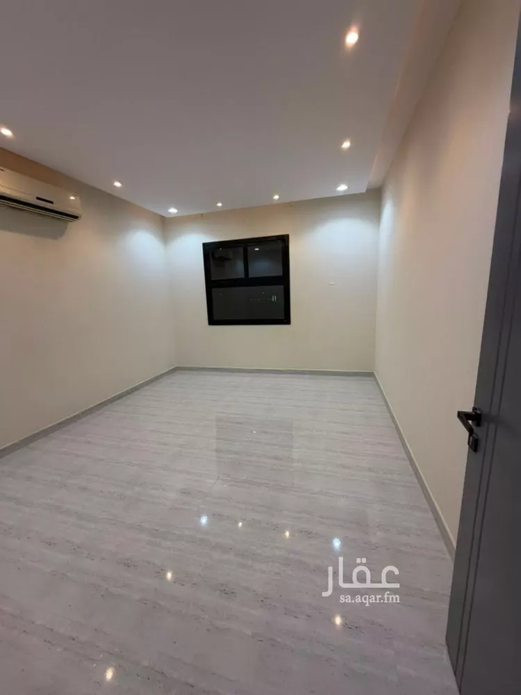 فيلا للإيجار في شارع إبراهيم الخزرجي, حي عكاظ, مدينة الرياض, منطقة الرياض صورة 4
