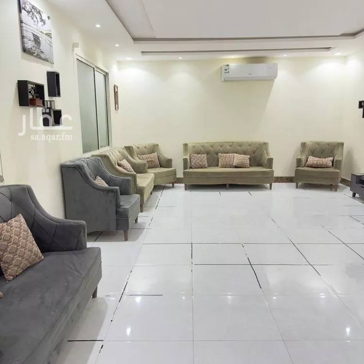 فيلا للإيجار في شارع الناجية, حي عكاظ, مدينة الرياض, منطقة الرياض صورة 2