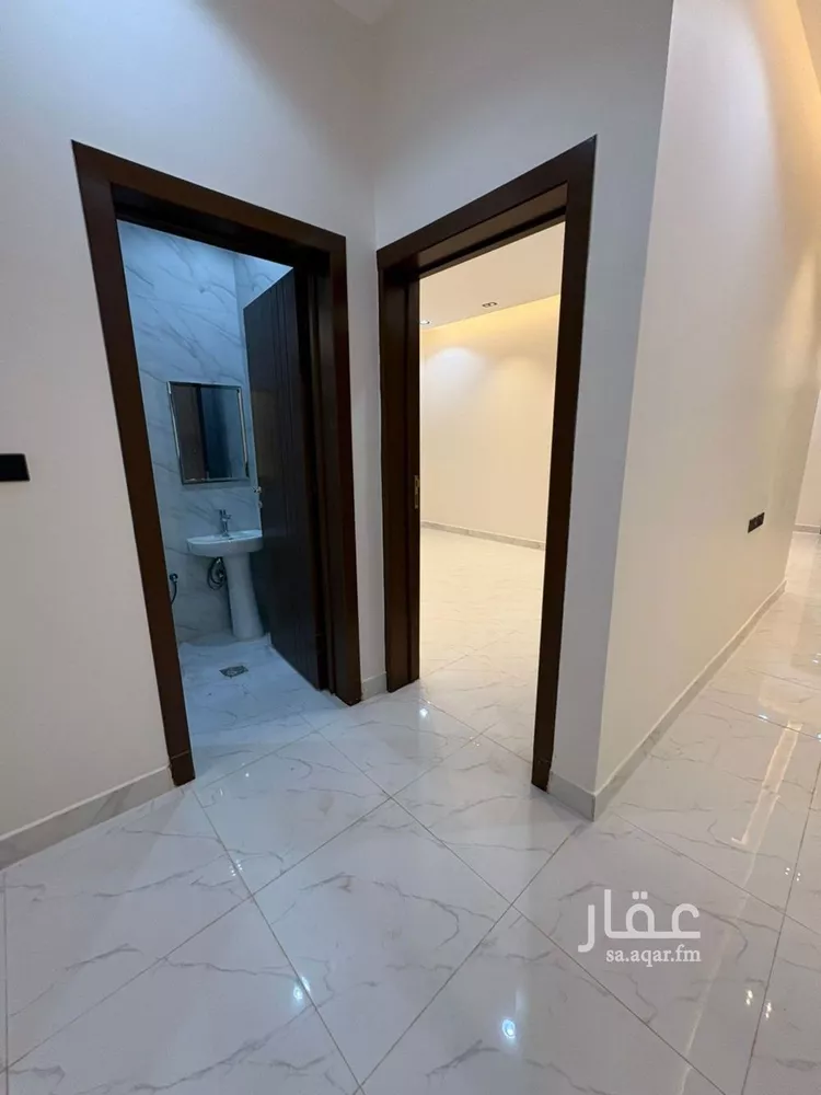 Floor for Rent in Riyadh Badr