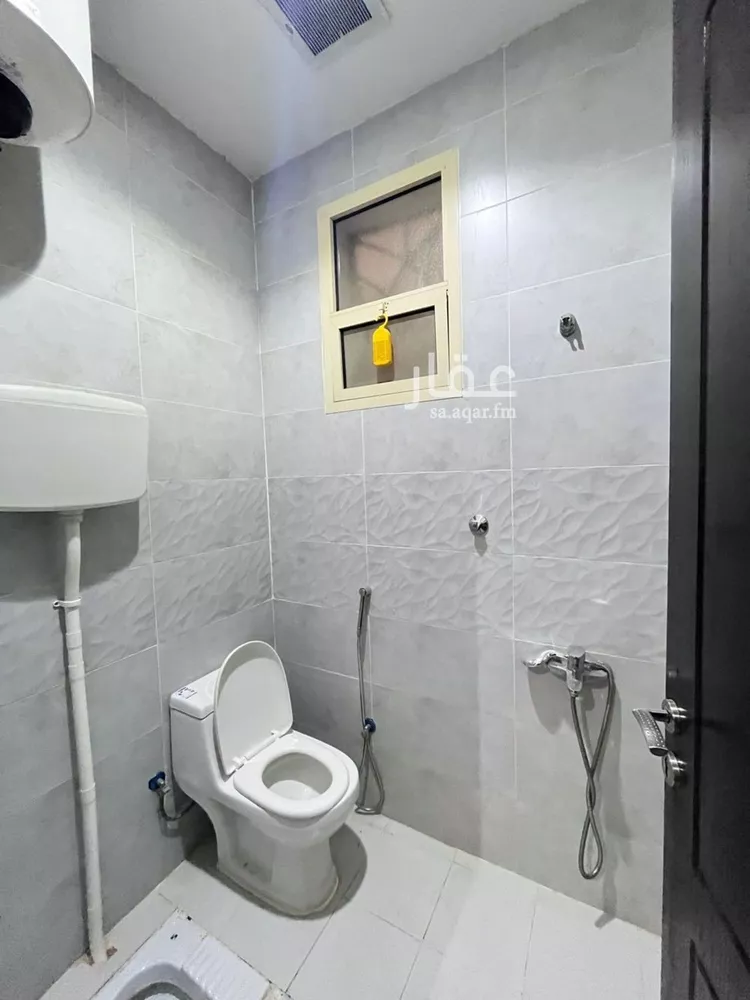 فيلا للإيجار في شارع أبي ريدة, حي العزيزية, مدينة الرياض, منطقة الرياض صورة 2