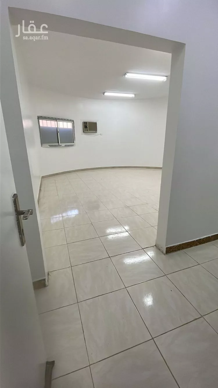شقة للإيجار في شارع المغزل, حي ظهرة لبن, مدينة الرياض, منطقة الرياض صورة 4