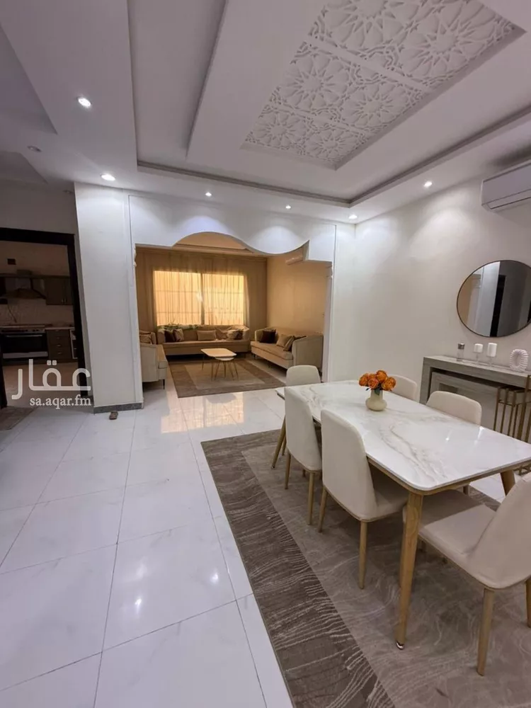 فيلا للإيجار في شارع الدوائر, حي العزيزية, مدينة الرياض, منطقة الرياض صورة 4