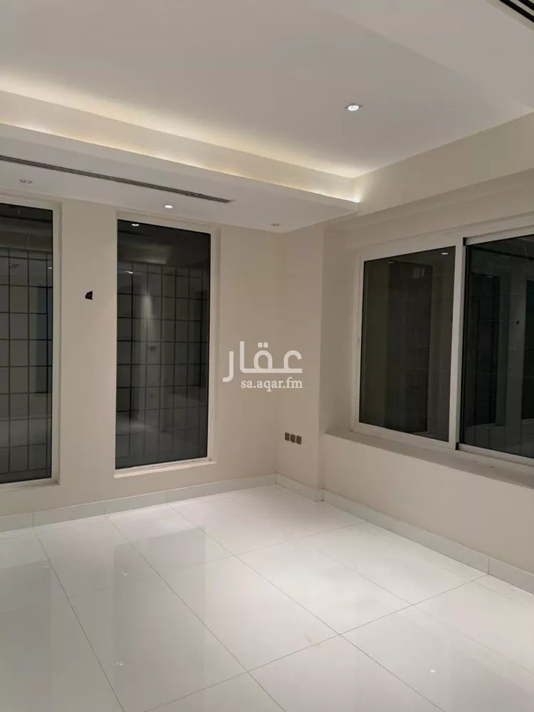 فيلا للإيجار في شارع علي أبي العلي, حي عرقة, مدينة الرياض, منطقة الرياض 7