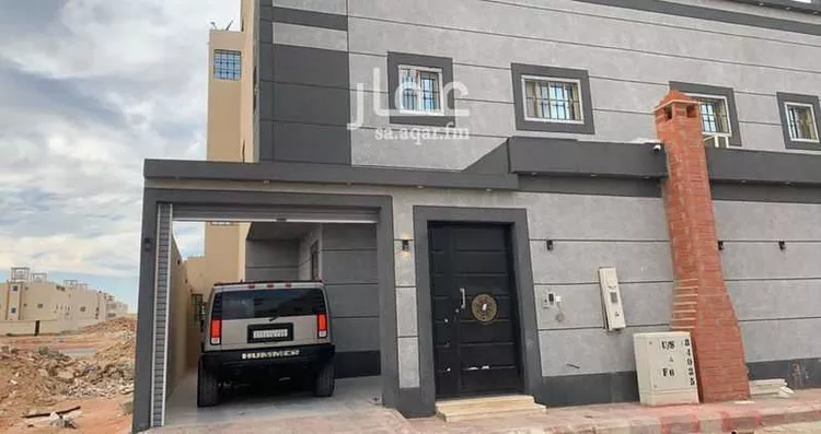 فيلا للبيع في شارع شارع وادي الحسنا, حي المهدية, مدينة الرياض, منطقة الرياض صورة 4