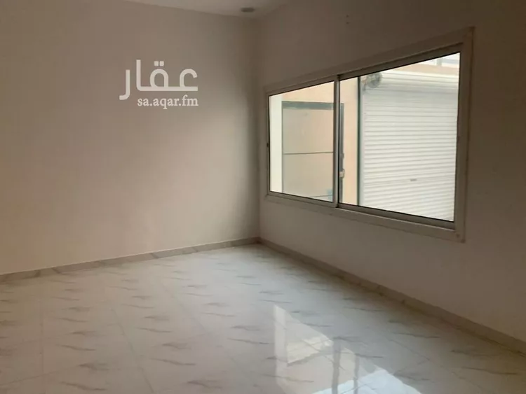 فيلا للإيجار في شارع نهر أم الربيع, حي القادسية, مدينة الرياض, منطقة الرياض صورة 3