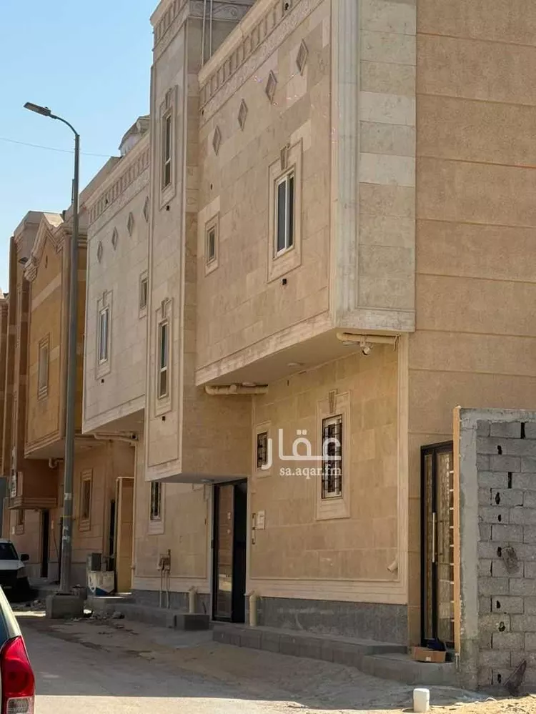عمارة للبيع في شارع بكر بن العلاء, حي الضباب, مدينة الجبيل, المنطقة الشرقية صورة 4