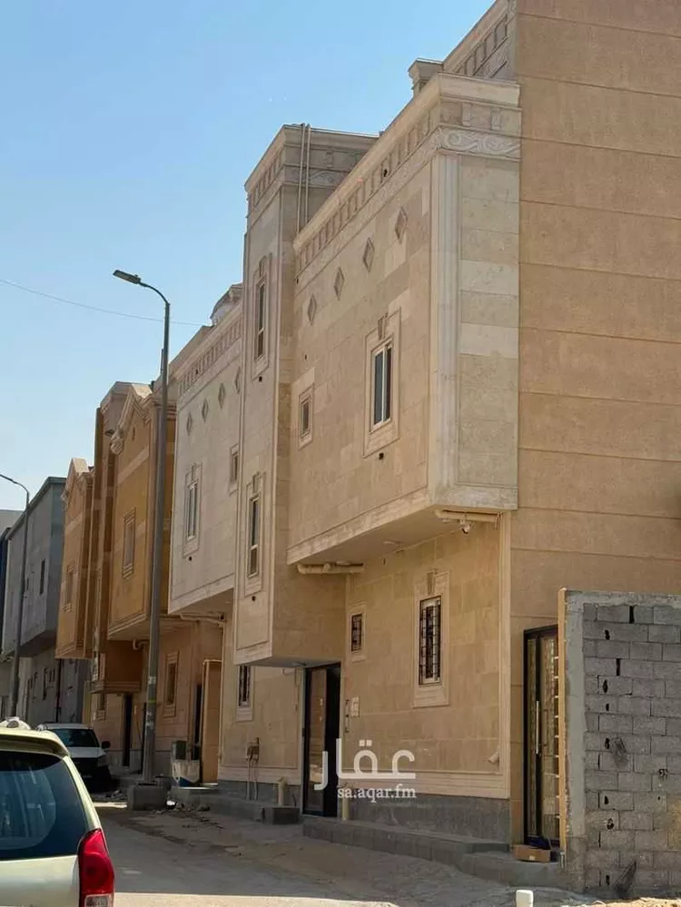 عمارة للبيع في شارع بكر بن العلاء, حي الضباب, مدينة الجبيل, المنطقة الشرقية صورة 3