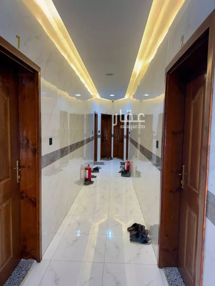 عمارة للبيع في شارع بكر بن العلاء, حي الضباب, مدينة الجبيل, المنطقة الشرقية صورة 2